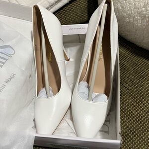 NIB Dream Pairs Christian-New WHITE heels sz 9